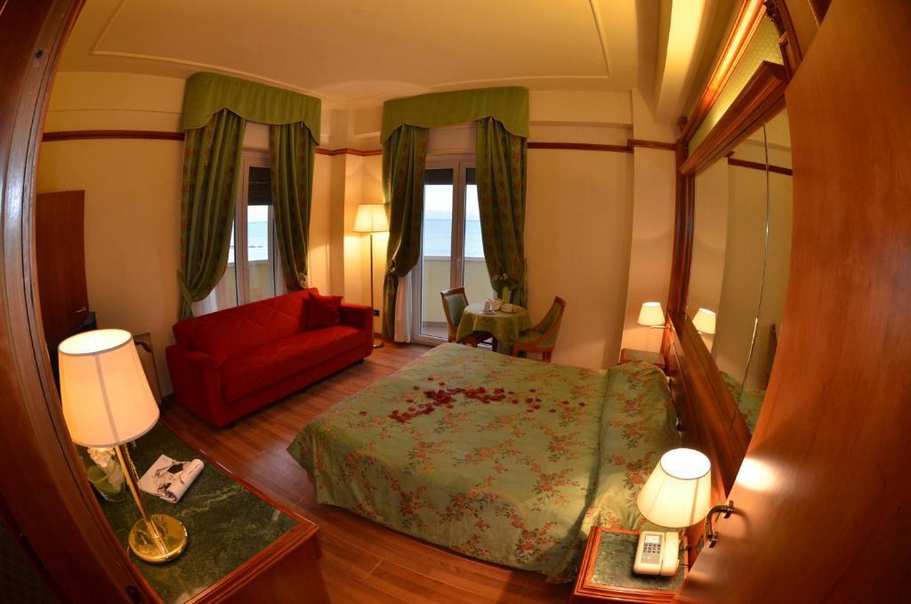 Grand Hotel Montesilvano Marina Esterno foto