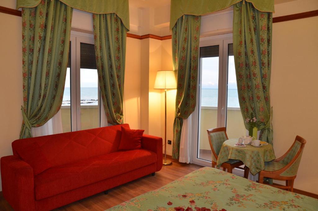 Grand Hotel Montesilvano Marina Esterno foto