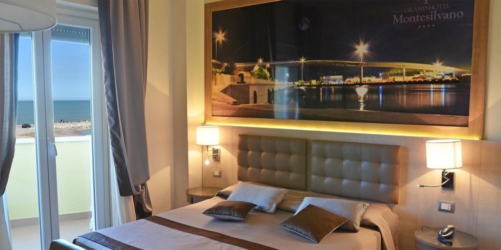 Grand Hotel Montesilvano Marina Esterno foto