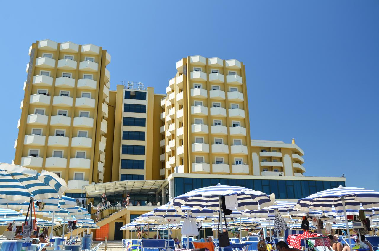 Grand Hotel Montesilvano Marina Esterno foto