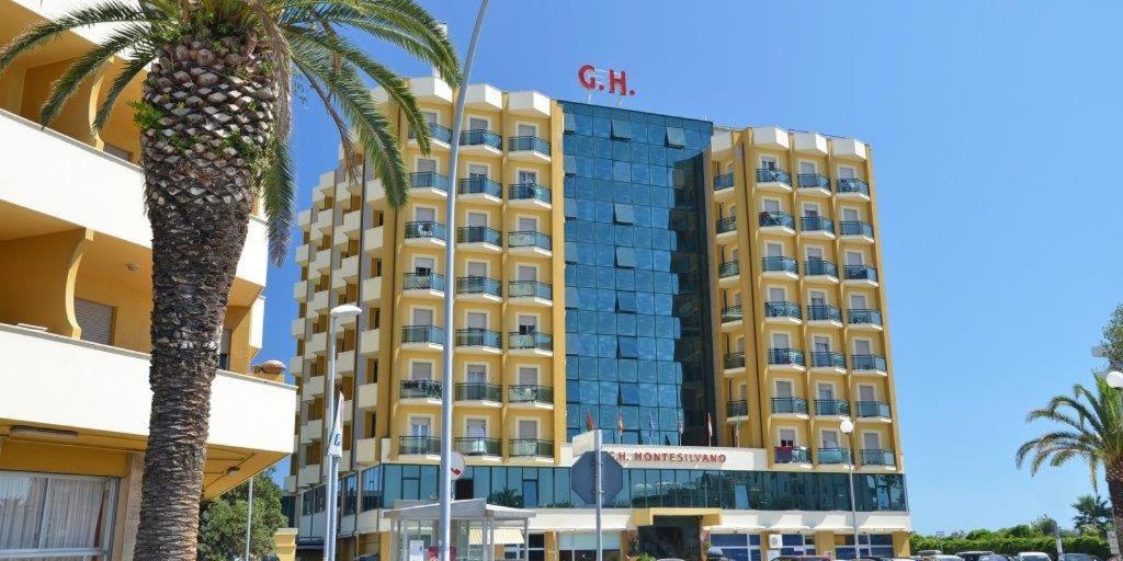 Grand Hotel Montesilvano Marina Esterno foto
