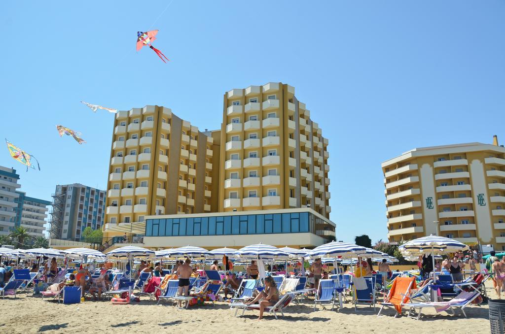 Grand Hotel Montesilvano Marina Esterno foto